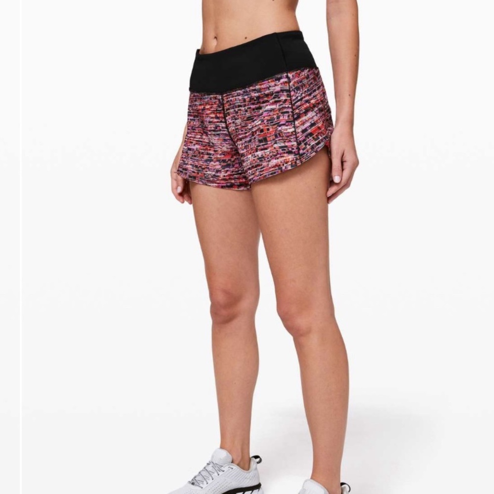 Lululemon Speed Up Short Long *4" Updated Fit Size 6 Tall NWOT